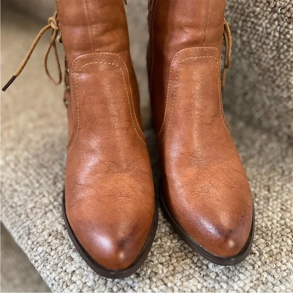 Olivia Miller Tan Lace-Up Block Heel Ankle Boots - Picture 4 of 7